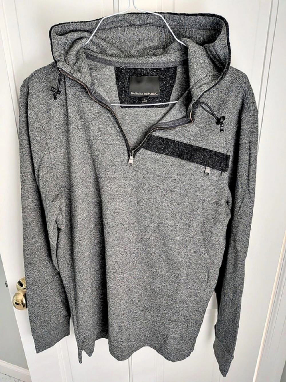 Banana Republic Men's Color Block Quarter-Zip Hoodie in Gray & Black